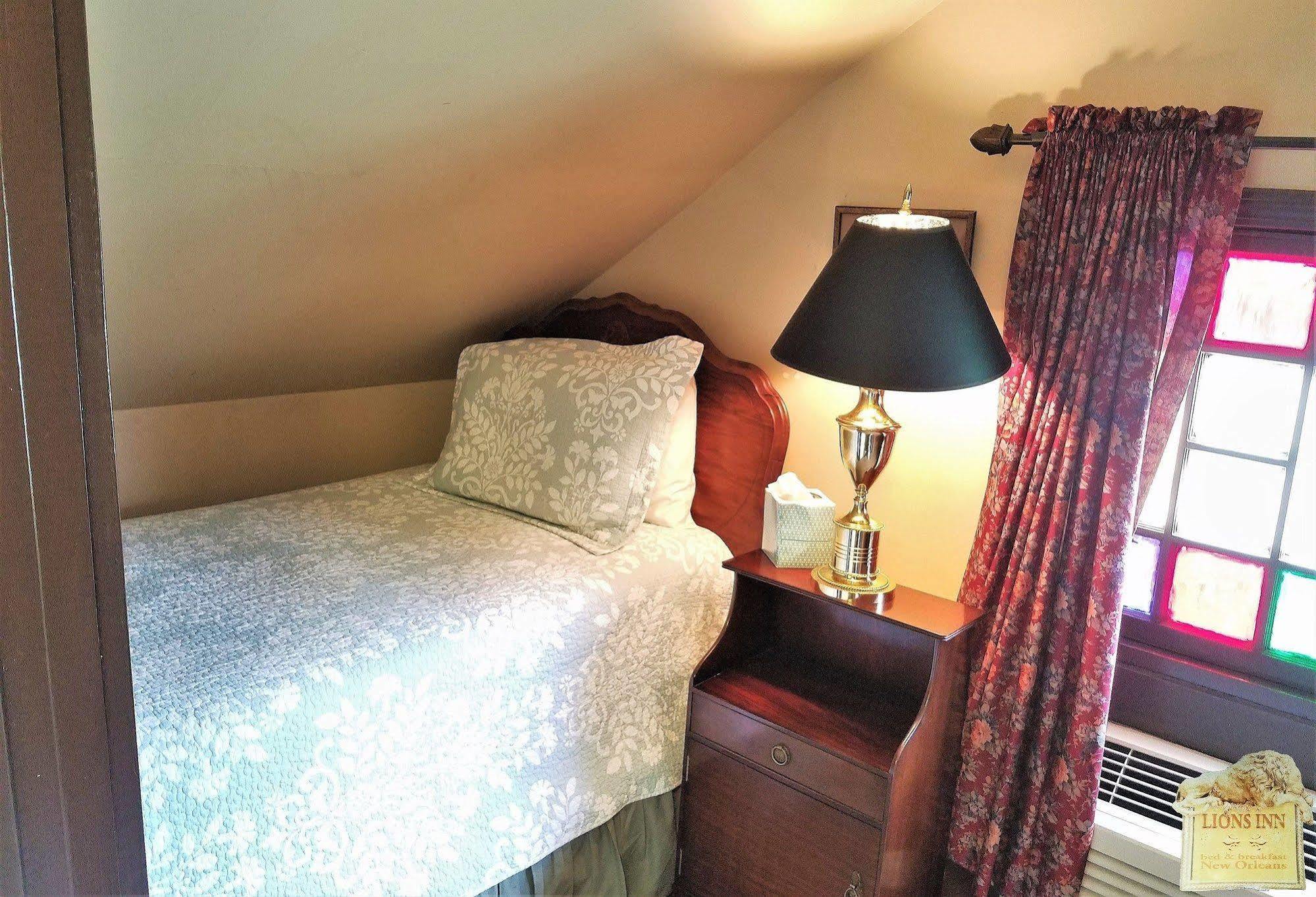 Lion'S Inn Bed And Breakfast Nova Orleães Exterior foto